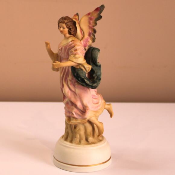 VTG Milano Porcelain ANGEL Music Sculpture "Hark The Herald" by Eda Mann - Picture 3 of 10